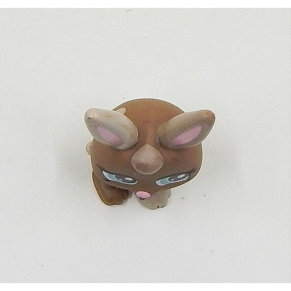 Littlest Pet Shop Tan Bunny Rabbit Blue Eyes Hasbro 2009 LPS - Picture 6 of 9